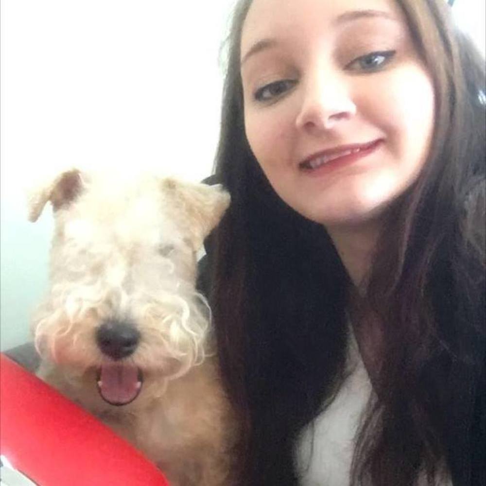 Meet your Posher, Anna